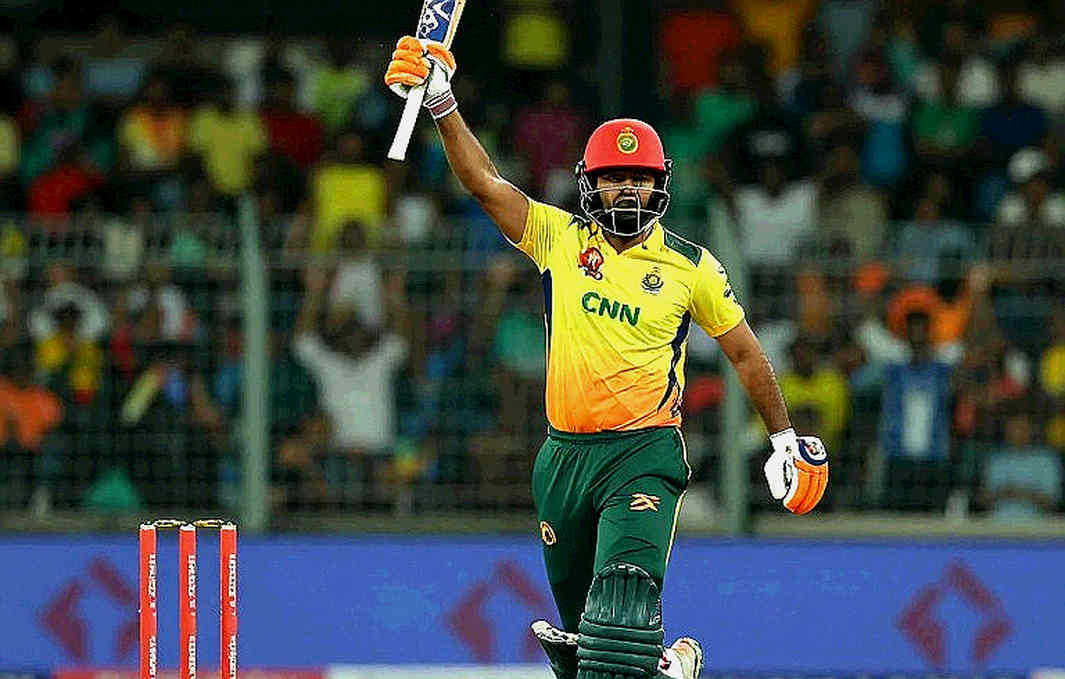 স্মার্ট কন্ট্র্যাক্ট, ফ্যান টোকেন আর এশিয়ার ক্রিকেট: টাকার পথ বদলাল, ক্যাপের ভেতরের ফাঁক বদলাল না