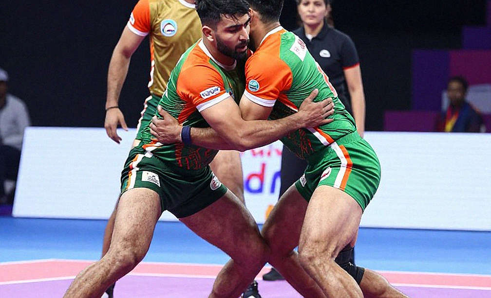 জাপান ২৪, ভারত ৪৯: নোটবুকের দুই কলামে লেখা এশিয়ান গেমসের প্রথম রাত